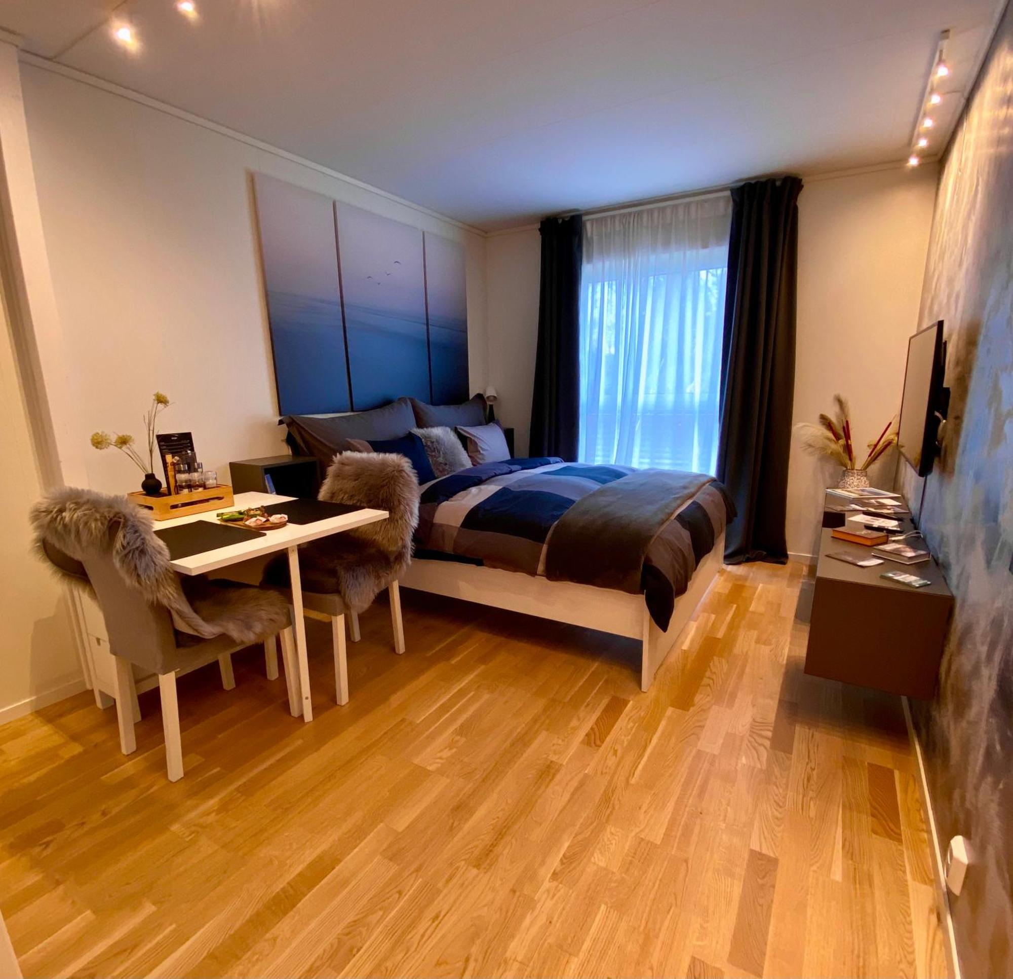 Experience A Cozy Getaway Near Pulpit Rock-A Unit Apartment Jorpeland Exterior photo